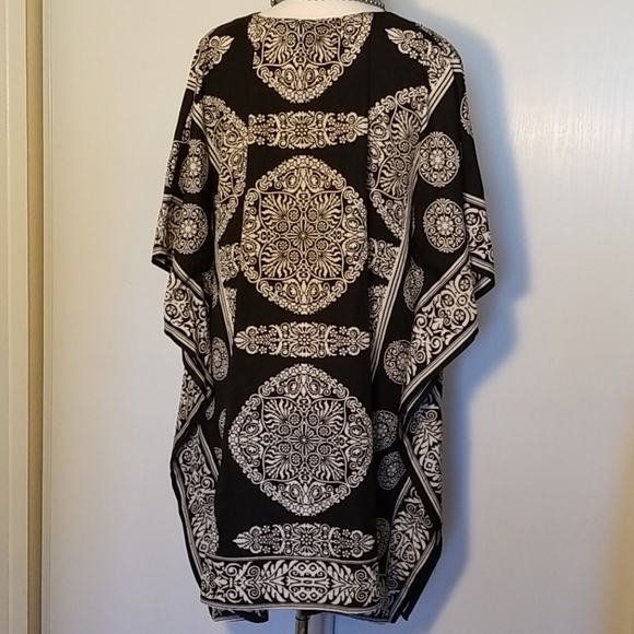 GOOD TIMES Tunic Swim Cover Up - Picture 3 of 4